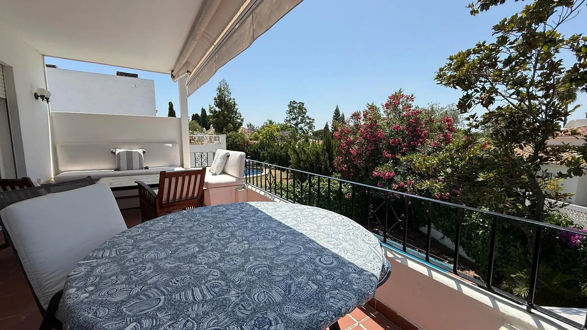 Villa Golf & Relax Guadalmina - Eaw Homes Marbella Spain